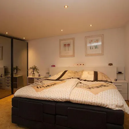 Zonnehoek 63 * Egmond aan Zee